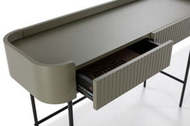 Consola miniatura 4